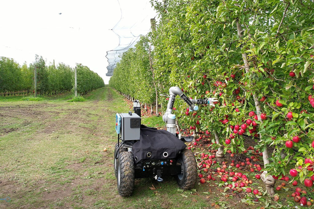 Xu hướng cơ giới hóa trong nông nghiệp Việt Nam 2024 robot thu hoach trai cay tu dong DRONE1 Forum robot thu hoạch trái cây tự động