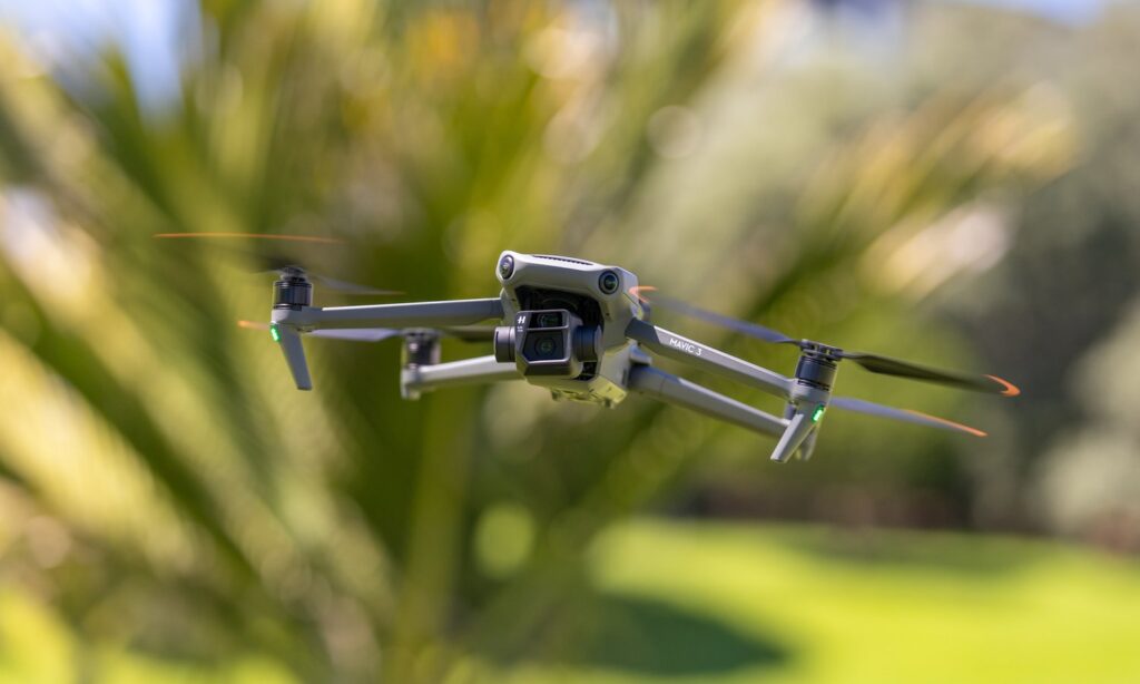 Hướng dẫn cài đặt và sử dụng DJI Fly (iOS và Android) DJI Mavic 3 DRONE1 Forum Flycam DJI Mavic 3