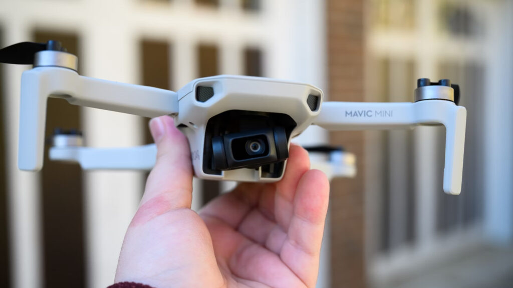 Nên mua flycam giá bao nhiêu tiền thì phù hợp với bạn? chon mua flycam phu hop voi tui tien min DRONE1 Forum Flycam DJI Mavic Mini với mức giá dễ tiếp cận