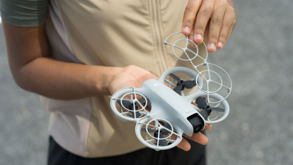 Top 5 flycam 4k giá rẻ, chính hãng, chất lượng flycam DJI Neo chinh hang 2 DRONE1 Forum Flycam DJI Neo hỗ trợ quay video 4K/30fps