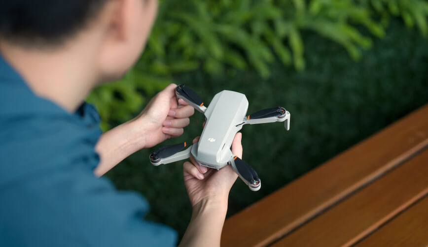 Nên mua flycam giá bao nhiêu tiền thì phù hợp với bạn? flycam dji mini 2 se chinh hang 2 DRONE1 Forum Flycam tầm trung DJI Mini 2 SE chính hãng