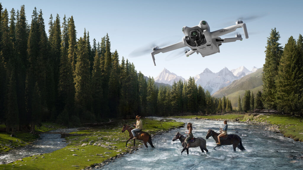 Tổng hợp 4 mẫu flycam bay xa 20km hot nhất hiện nay su dung flycam de quay phim chup anh DRONE1 Forum Khám phá thế giới cùng flycam