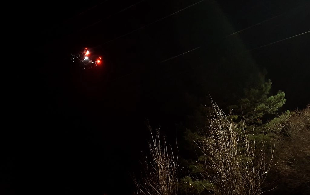 9 Cách tìm flycam bị rơi nhanh chóng, chính xác nhất tim kiem flycam bi that lac vao ban dem DRONE1 Forum Tìm kiếm flycam qua đèn led trên thiết bị